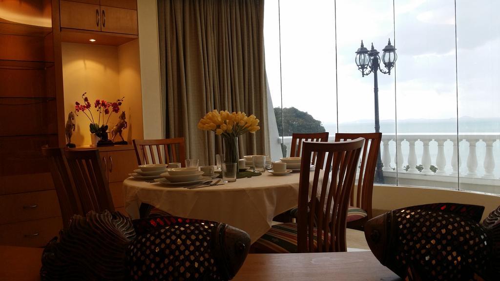 バツーフェリンギビーチ Tropical Sea View & Sunshineヴィラ エクステリア 写真